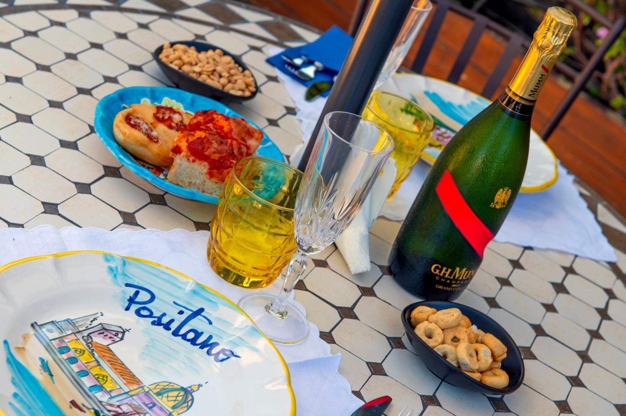 Relais Sorrento Terrace And Relax Bed & Breakfast Exterior photo