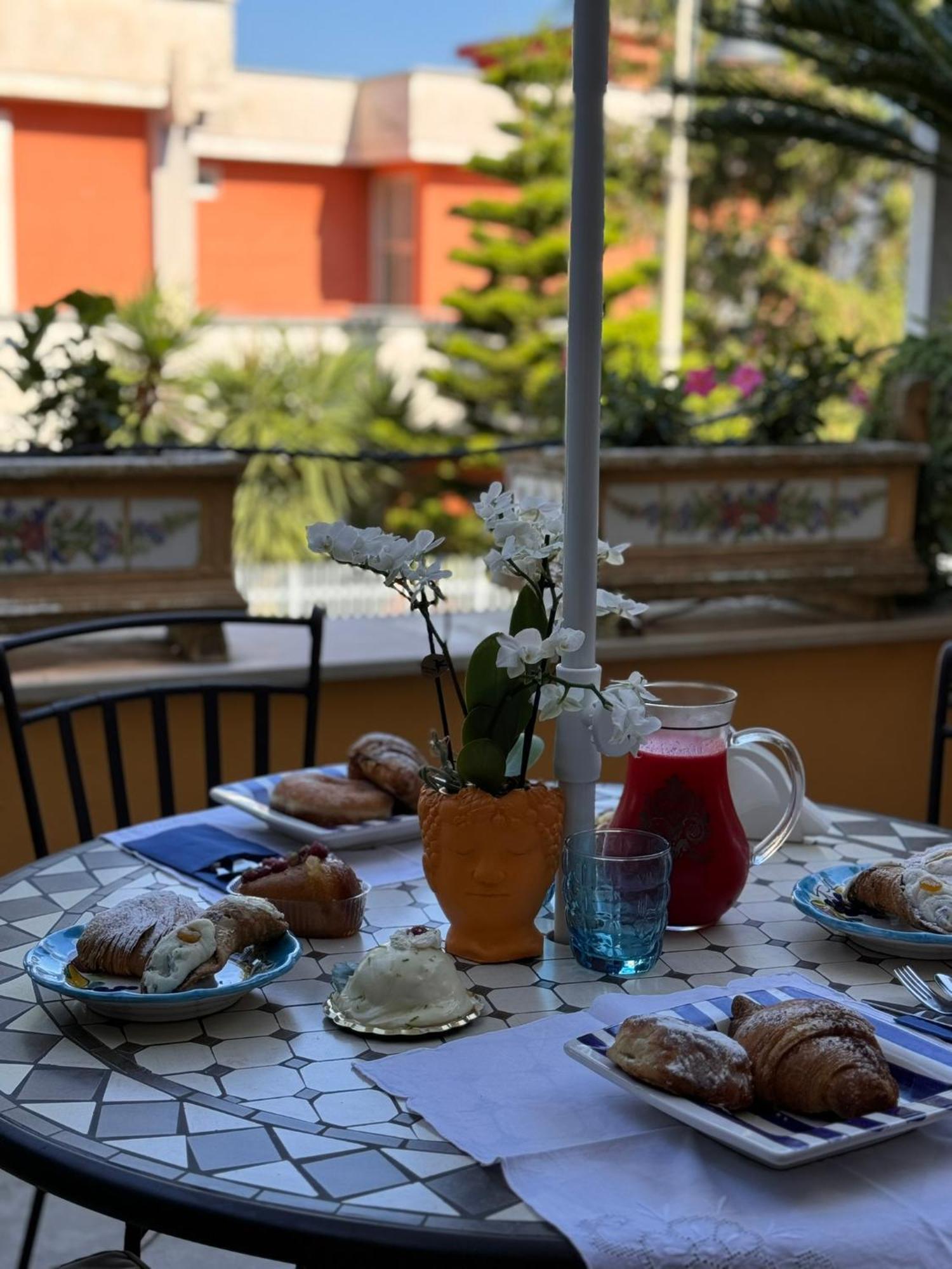 Relais Sorrento Terrace And Relax Bed & Breakfast Exterior photo